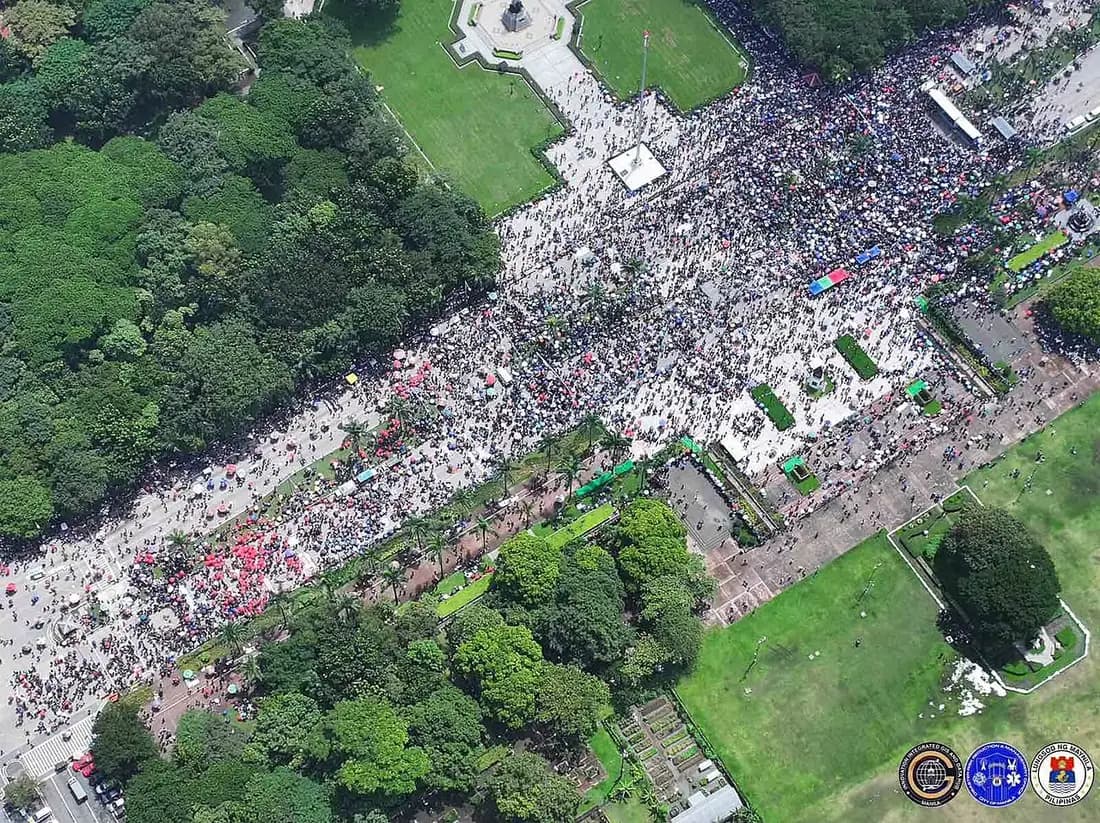 Aerial view of the crowd filling Luneta Park during the Baha sa Luneta protest